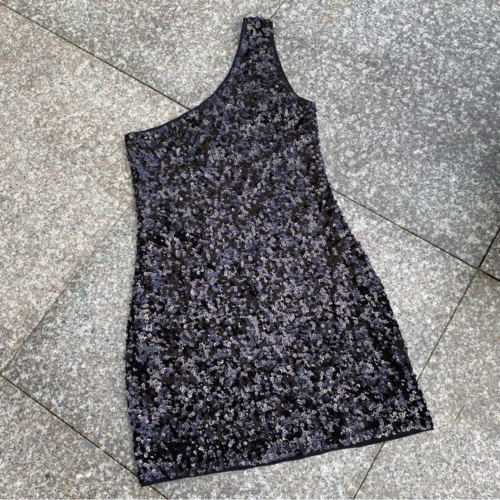 Anna Kaci Sequin Dress View 2